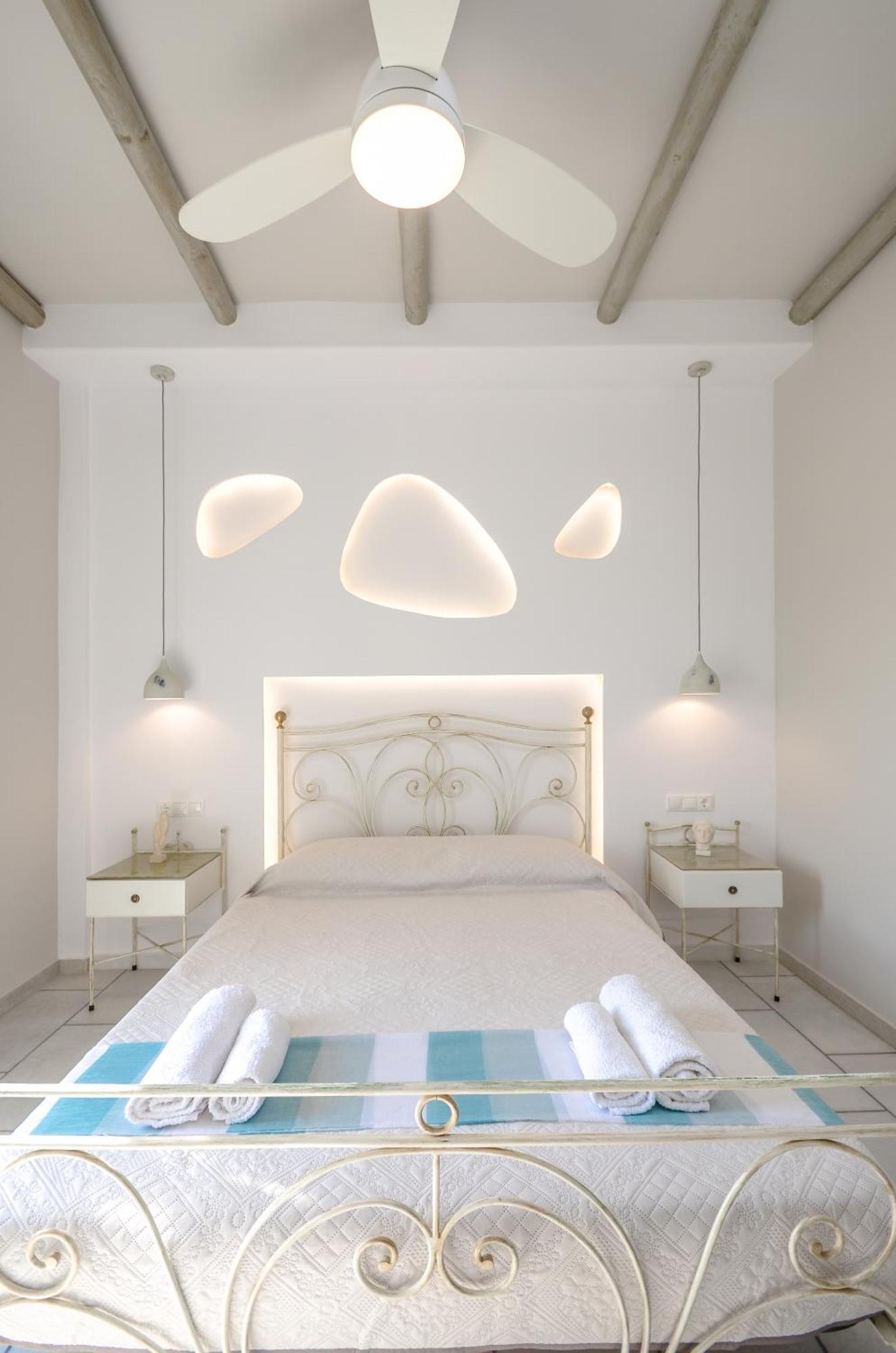 Naxos City Sofi Pension מראה חיצוני תמונה
